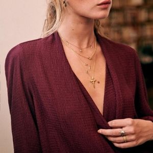 FLASH Sezane Abelie Top in Wine